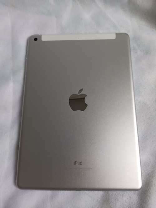 iPad 9.7